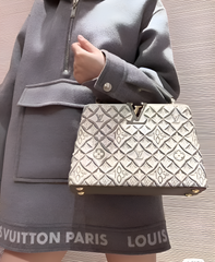 Louis Vuitton LV Capucines M46042 Premium Quality Leather Bag With OG Box & Dust Bag & Extra Shoulder Strap (White - 300)