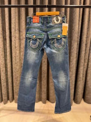 TRUE RELIGION BLUE BOOTCUT JEANS