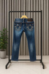 TRUE RELIGION JEANS TURKEY IMPORTED WHITE STICH