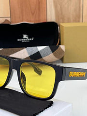 Burberry wayfero yellow