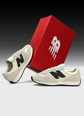 New balance 471 beige black with Extra lace
