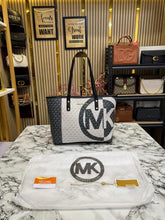 Michael Kors Carter Tote Bag With Dust Bag Including Card (Black)