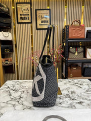 Michael Kors Carter Tote Bag With Dust Bag Including Card (Black)