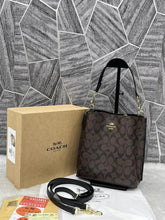 Coach Mollie Bucket Bag With OriginalBox DustCover Tags BagCharm