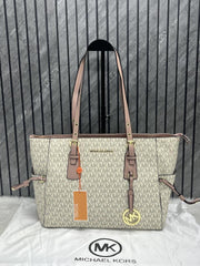 Michael Kors Beige Pink Voyager With DustCover Premium Highend
