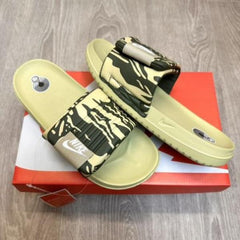 Nike offcourt Camo Olive Green Adjust Premium Slide