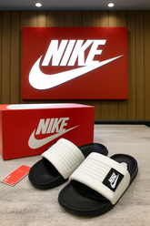 Nike offcourt Adjust White Black Flipflop
