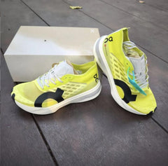 On Cloud Boom Strike Limelight