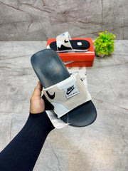 NIKE AIRMAX 1 BLACK WHITE