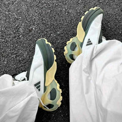 Adidas Wonder Runner Yellow Green 233