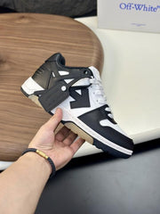Off-White Out Of Office Low top White Black Sneaker