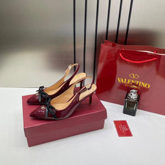 Valentino Elegant Womens Wine Back Belt Leather With White Knot With OG Box & Carry Bag H-1 Wine