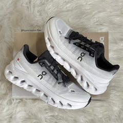 On Cloud Tilt 2.0 Black Ivory
