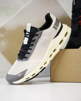 On Cloud Nova Foam 2 Pearl Black