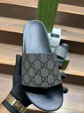 GUCCI INTERLOCKING GG PREMIUM SLIDE