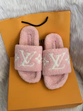 Louis Vuitton Fur Slides Pink White With Original Packing