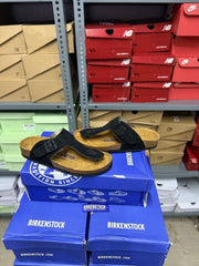 Birkenstock Gizeh Black Suede 1904