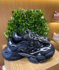 Adidas Vento XLG Runner Deluxe Black