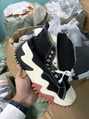 Converse Run Star Motion