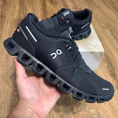 On Cloud 5 Running Waterproof Black