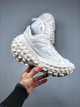 BELENCIAGA DEFENDER SNEAKER