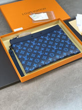 Louis Vuitton Pochette To Go Monogram Washed Leather Blue Flower Clutch Bags Blue Flower 82321 With OG Box & Dust Bag