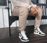 Nike Air jordan Retro 1 black white