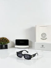 Versace WMNS 188 Black