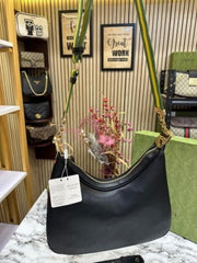 GUCCI ATTACHE LEATHER LARGE SHOULDER BAG WITH SLIGHTLY DAMAGE BOX AND DUST BAG (BLACK) (S18)