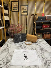 Yves Saint Laurent Le Hobo Shoulder Bag With Box And Dust Bag (2428-1 Apricot)