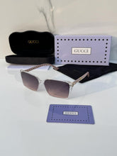 Gucci 2892 water pink