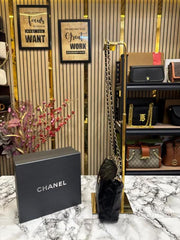 Chanel Cavior Quilted Crossbody Bag Gold Chain With Box And Dust Bag