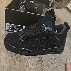 AIR JORDAN RETRO 4 BLACK CAT