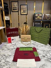 GUCCI GG CANVAS JACQUARD SHOULDER BAG WITH DOUBLE OG BOX AND DUST BAG INCLUDES CARRY BAG (46377 BEIGE)