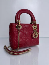 Lady dior signature matt small bag with OG box 18 Cm(matt red)