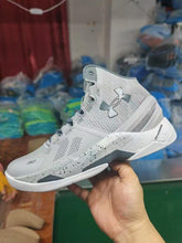 Under Armour Curry 2 grey and white