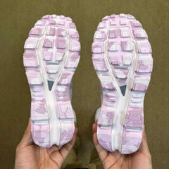 On Running Cloudventure 2 LOEWE Pale Pink
