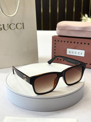 Gucci GG 0010 brown