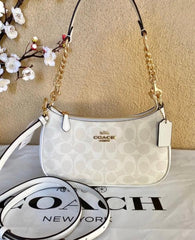 Coach Teri White Shoulder Bag With OG Box Dust Cover & Carry Bag White