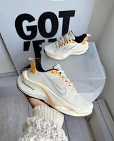 Nike Zoom Smily Yellow Gold
