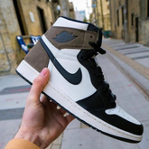 Nike Air Jordan 1 Retro High OG Dark Mocha