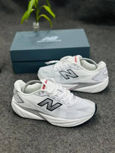 New Balance Fuel Cell Rebel