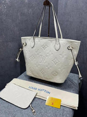 Louis Vuitton Off-White Monogram Giant With Pouch Empreinte Leather Never full MM Bag Off-White With Dust Bag M45686
