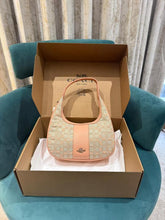 Coach Carmen Shoulder Bag With OG Box Dust Bag 6812 14 Light Pink Cloth