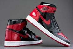 WMN Nike Air Jordan Retro 1 Bred Patent