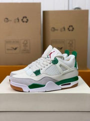 Nike SB x Air Jordan 4 Retro Pine Green Fixed
