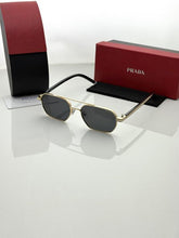 Prada 0672 Golden black