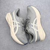 Asics Novablast 5 Track Club Grey