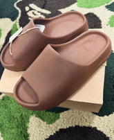 Adidas Yeezy Slide Flax UA