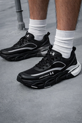 Under Armour UA Halo Racer running shoe